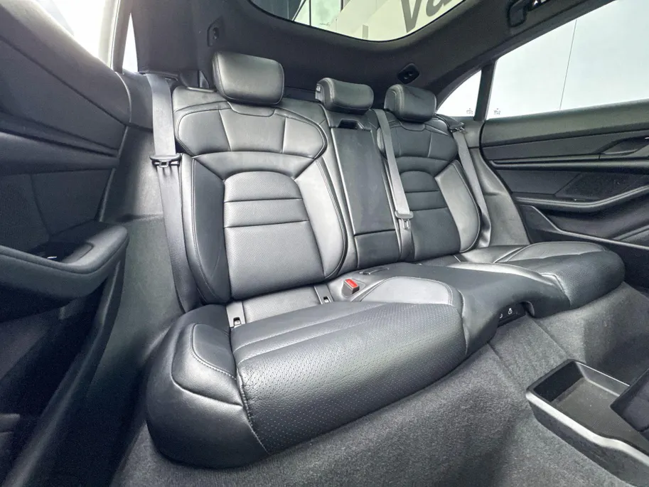 Porsche Taycan Cross Turismo 4 93 kWh