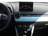 Mazda 2 1.5 e-SkyActiv-G 90PK 6MT Exclusive-Line | Private lease v.a. € 429 p/m | Camera | Dodehoek detectie | Clima | LED | Stoel- / Stuurverwarming |