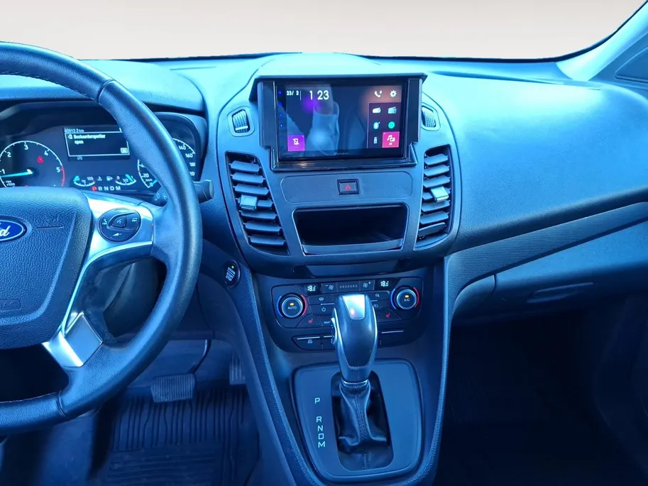 Ford Transit Connect 1.5 EcoBlue L2 Sport 100pk automaat | Trekhaak | Parkeer sensoren | Houten vloer