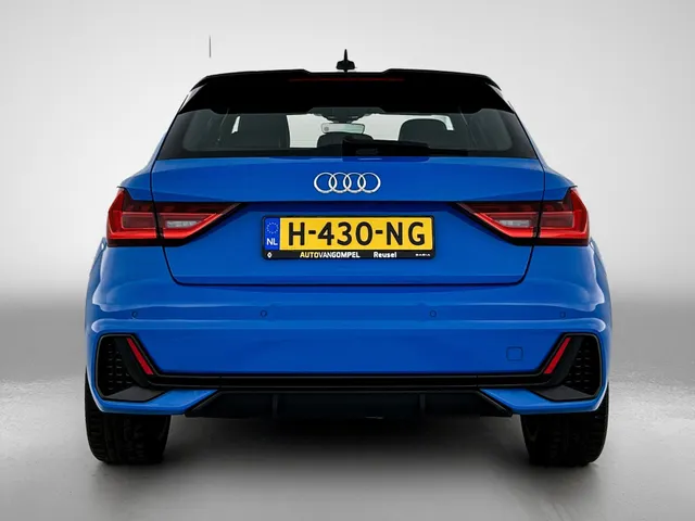 Audi A1 Sportback 30 TFSI S Line edition one | NAVI | STOELVERWARMING | CLIMAT CONTROL | PARKEER SENSOREN V+A