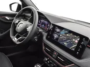Škoda Kamiq Monte Carlo 1.0 TSI 85kW/115PK SUV 6 versn. handgeschakeld | Metallic Lak | Winter pakket | 17'' Lichtmetalen Velgen | DEMO Deal!