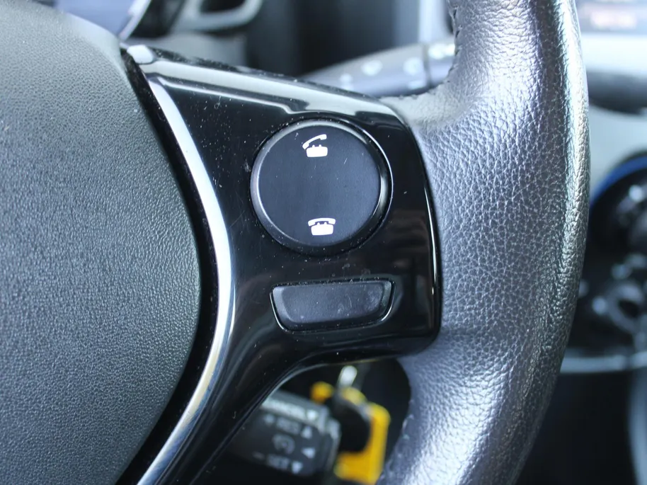Toyota Aygo 1.0 VVT-i x-play limited | Camera | Elektrisch vouwdak | Android Auto/Apple Carplay | Airco | Cruise |