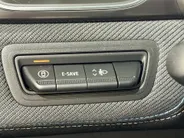 Renault Captur 145PK E-Tech Full Hybrid Esprit Alpine Automaat | Google Built-in | Climate Control | Stuurwielverwarming | Adaptive Cruise Control | Apple CarPlay/Android Auto | Lichtmetalen Velgen | Camera | Parkeersensoren |