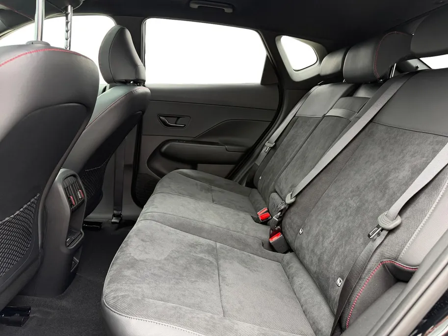 Hyundai Kona Electric N Line Sky 64.8 kWh | SUPER GAVE ACTIE, NU TOT €4.000,- KORTING | OP=OP | UIT VOORRAAD LEVERBAAR |