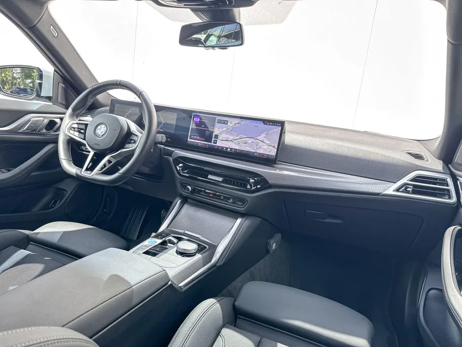 BMW i4 eDrive40 84 kWh