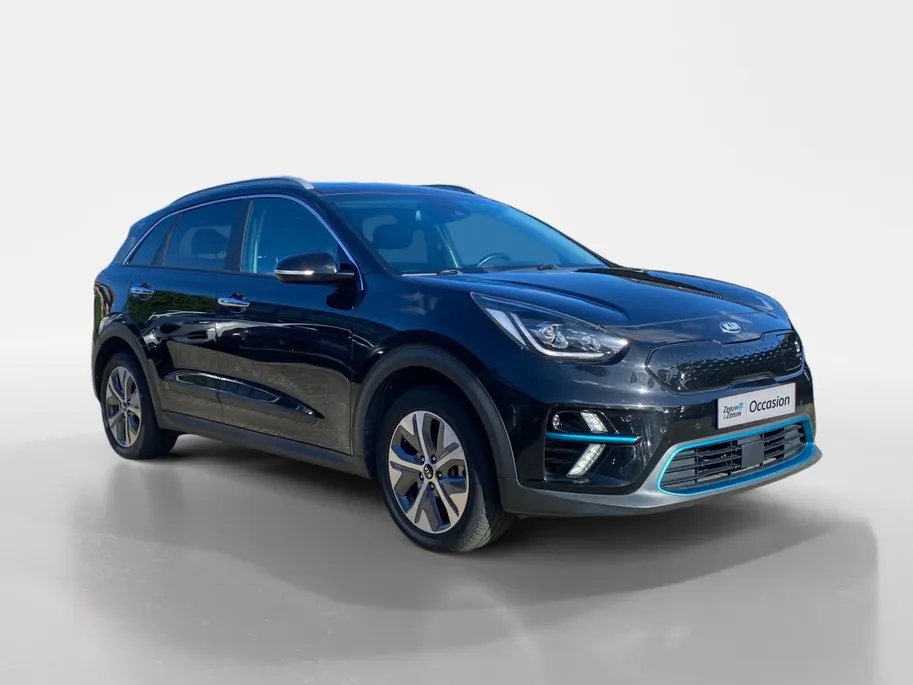 Kia e-Niro DynamicPlusLine 64 kWh Climate control | Stoel,- en stuurverwarming | Parkeercamera | Cruise control | Elek. schuif/kanteldak | 16 inch LM velgen |