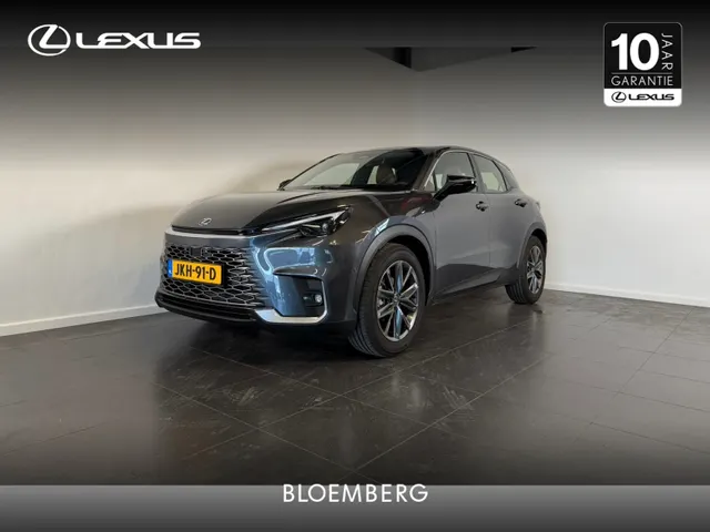 Lexus LBX
