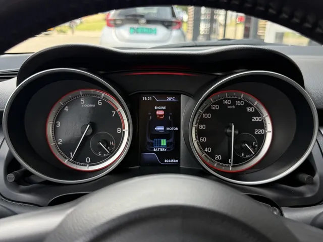 Suzuki Swift 1.2 Style Smart Hybrid