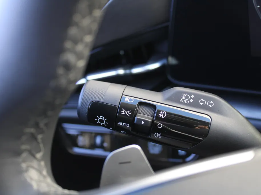Kia Niro 1.6 GDi Hybrid DynamicLine | Camera | Cruise adapt. | Clima | 16' LM | Navi | Keyless | Apple Carplay/Android Auto |