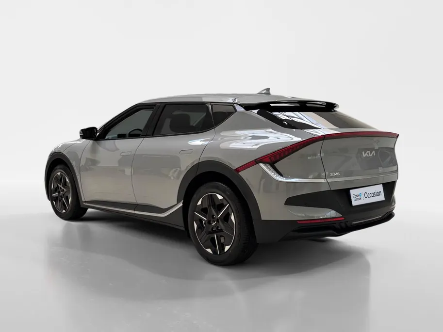 Kia EV6 Light Edition 63 kWh Navigatie | Stoel + stuurverwarming | Achteruitrijcamera | Climate control |