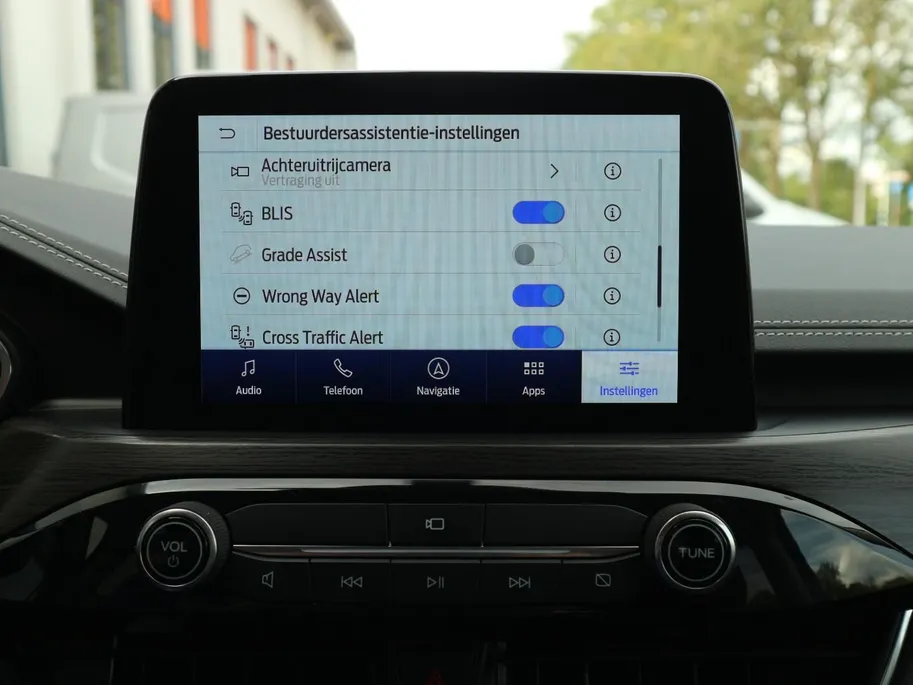 Ford Kuga 2.5 PHEV Vignale | TREKHAAK | PANO | HUD | ADAP CRUISE | WINTER |
