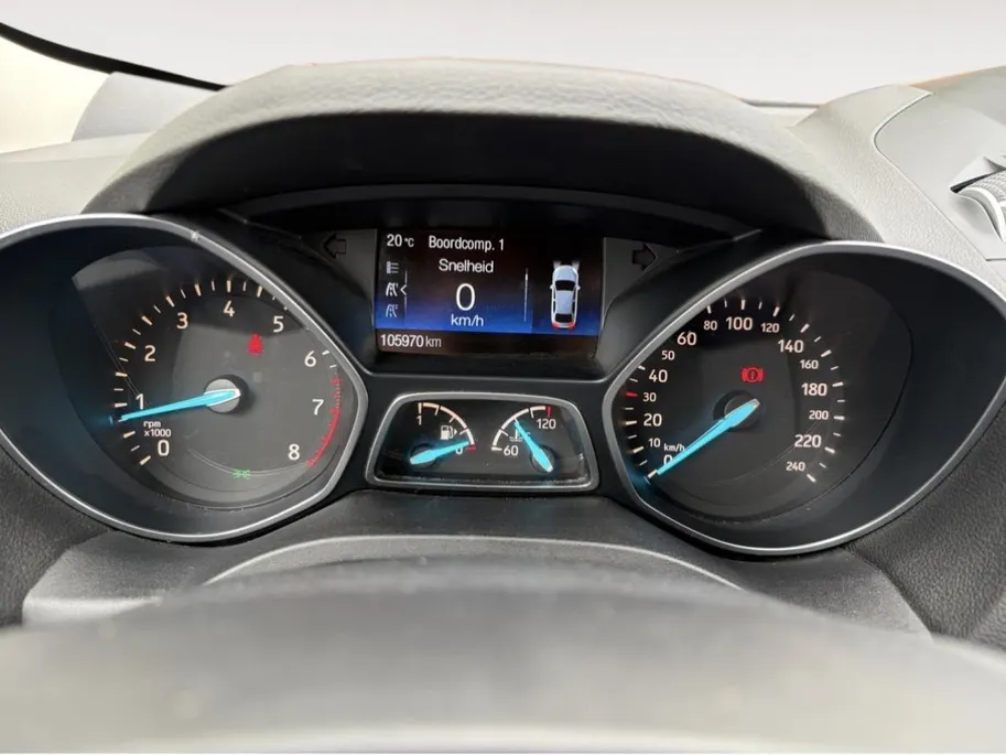 Ford Kuga 1.5 EcoBoost Trend Ultimate | Trekhaak | Camera | 18' Lichtmetalen velgen | Voorruitverwarming | Navigatie | Climate Control | Privacy Glass | Cruise Control