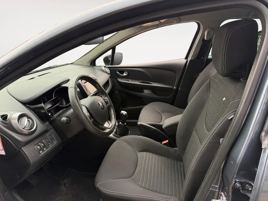 Renault Clio 0.9 TCe Limited Airco | Cruise control | Audio-navigatie Full map | 12 maanden BOVAG-garantie