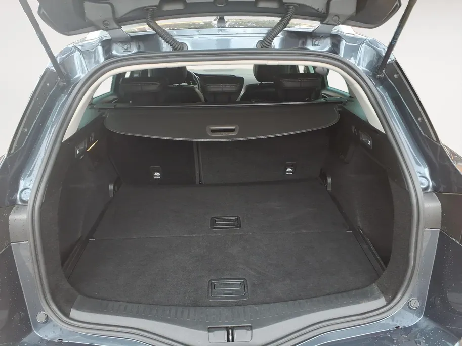 Renault Mégane Estate 1.3 TCe 140 Techno Automaat | Navigatie | Trekhaak | Stoelverwarming | 1 jaar garantie