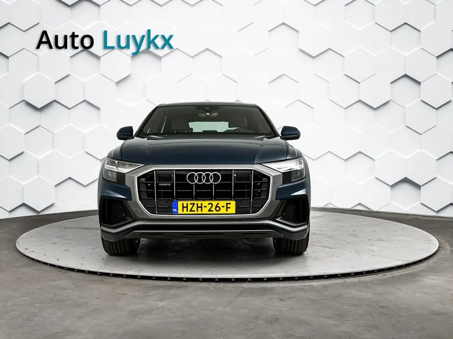 Audi Q8 55 TFSI-e quattro S-Line | Panoramadak | Luchtvering | 21'' L.M. Velgen | SoH 100%