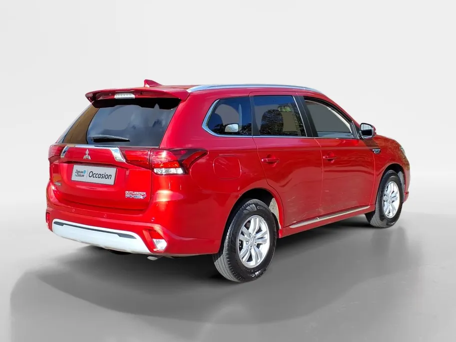 Mitsubishi Outlander 2.4 PHEV Pure Apple Carplay/Android Auto , electronic climate controle , cruise control , kunstlederen bekleding , lichtmetalen velgen 16' , voorstoelen verwarmd
