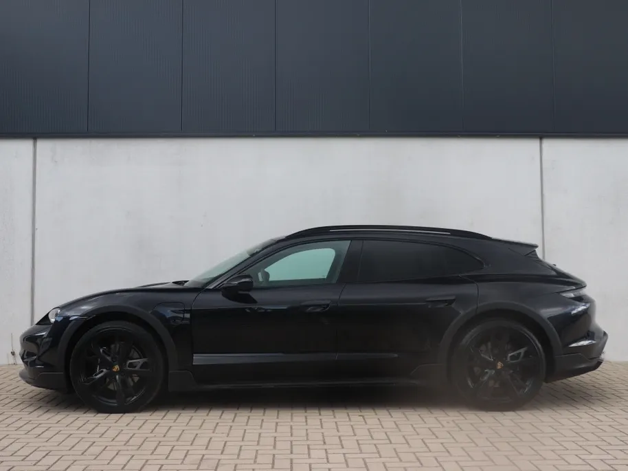 Porsche Taycan Cross Turismo 4S 93 kWh | Pano | Luchtvering | Sport Chrono | HUD | 21' GTS