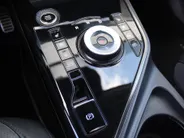 Kia Niro 1.6 GDi Hybrid ExecutiveLine | Camera | Leer | Schuifdak | Stoelverwarming+ventilatie | Elektr. stoelverstelling + achterklep | 18' LM | HUD |