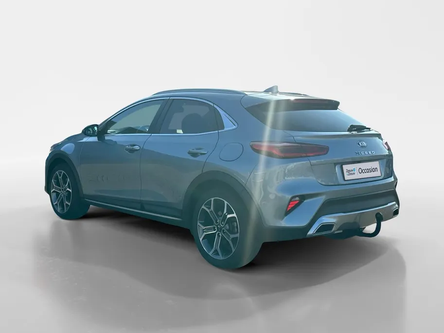 Kia XCeed 1.5 T-GDI MHEV DynamicPlusLine Automaat | 1e Eigenaar | Dealer Onderhouden | Camera | Stoel- & Stuurverwarming | Trekhaak | 2-Zone Climate Control | Navigatie | Fabrieksgarantie t/m 2-4-2028 +3x 1 jaar* | NAP
