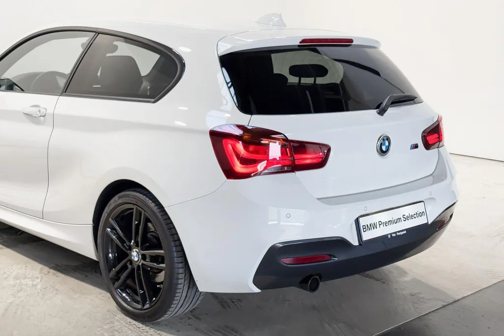 BMW 1 Serie 3-deurs 118i Steptronic Edition