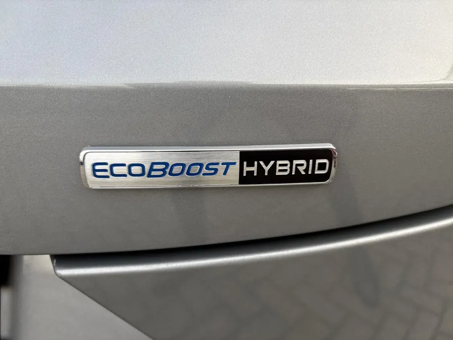Ford Puma ST-line Hybrid | Winterpack | Apple/Android Auto |  LED koplampen | Navigatie | 12 maanden Bovag garantie|