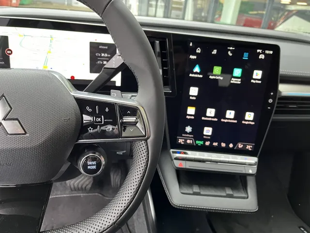 Mitsubishi Eclipse Cross Instyle 87 kWh | Panoramadak | Harman Kardon audio