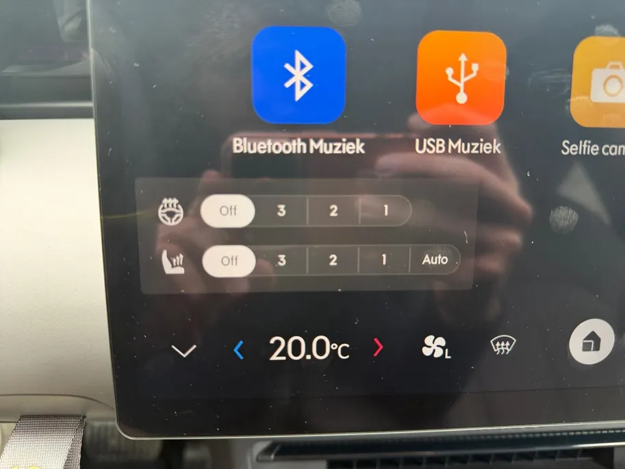 Lynk & Co 02 More 66 kWh 360 Camera | Panodak | Addaptive cruise control | Stuur + stoelverwarming | Rest fabrieksgarantie
