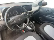 Hyundai i10 1.0 Premium | Navigatie| Parkeer sensoren| Camera| Cruise Controle| Metallic lak| Dealer onderhouden| Climate Controle