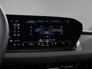 Audi Q6 e-tron Sportback S edition performance 306pk 100 kWh · SOH 97,8% · Panoramadak · Wegklapbare Trekhaak · 360 Camera · Stoelverwarming voor+achter · Bijrijder Display · 19'' Inch · Garantie t/m 10-08-2030 of 100.000km