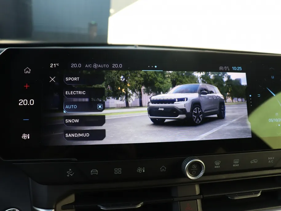 Jeep Compass 1.6 e-Hybrid 225 PK PHEV Summit | 360cam | Carplay | 20'