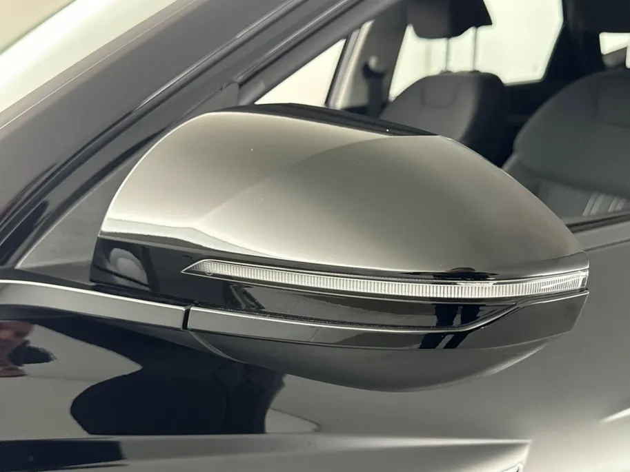 Hyundai Tucson 1.6 T-GDI PHEV 265 PK 4WD | 19'' L.M. Velgen | Adaptieve Cruise Control | Parkeercamera