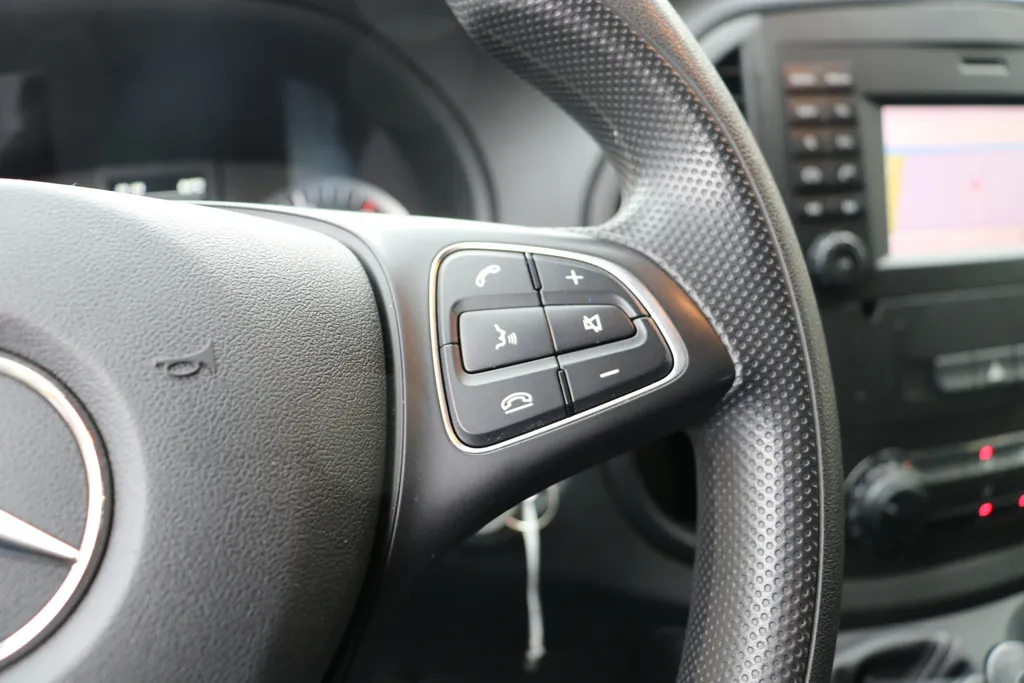 Mercedes-Benz Vito 111 CDI Lang DC Comfort EX.BTW Lease v.a. 363,- pm