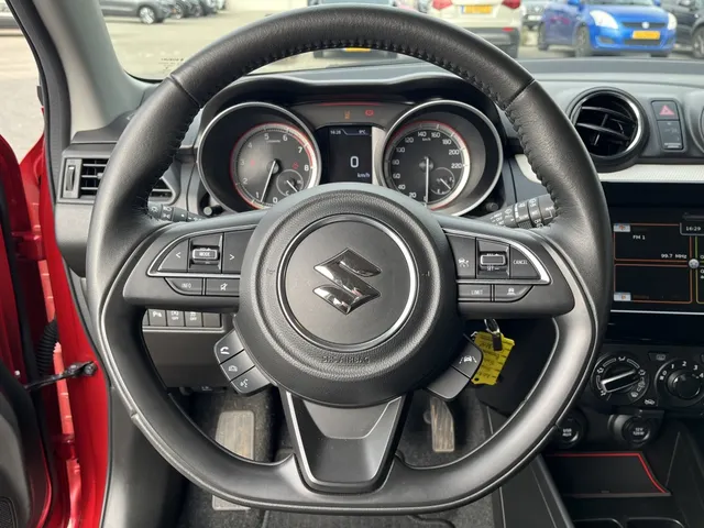 Suzuki Swift 1.2 Select Smart Hybrid