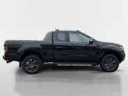Ford Ranger 2.0 EcoBlue Wildtrak Supercab | NL auto | 1e eigenaar | 213 PK | Trekhaak | Automaat | Rollertop | Stoelverwarming | Achteruitrijcamera | Parkeersensoren voor en achter | Adapt. cruise control | Apple carplay & Android auto | Bovag garantie |