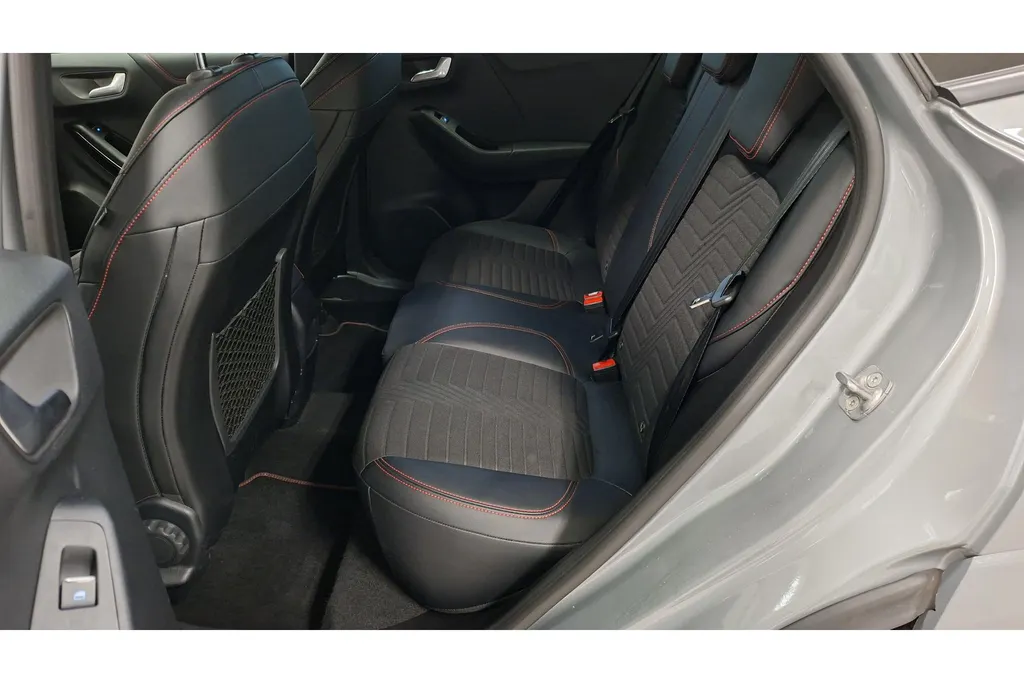 Ford Puma 1.0 EcoBoost 125PK Hybrid ST-Line X | Trekhaak | Driver Assistance Pack | Winter Pack | Adaptieve Cruise Control | NL Auto |