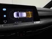 Volkswagen Golf 1.5eTSI/130PK R-Line DSG Volkswagen Golf 1.5eTSI/131PK R-Line DSG · Panoramadak · Apple/Android Car Play · Stoel & Stuurverwarming · Navigatie · LED ·