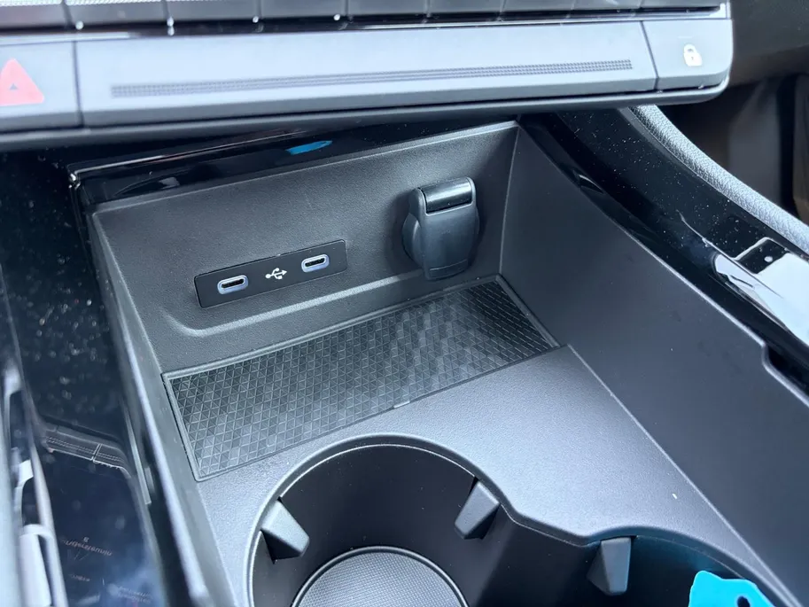 Renault Espace E-Tech full hybrid 200 esprit Alpine 5p. | Direct Leverbaar | €3500,- korting| Gratis 5 jaar garantie tot 100.000km  op = op | Navigatie | LMV | Camera | ACC | Carplay |