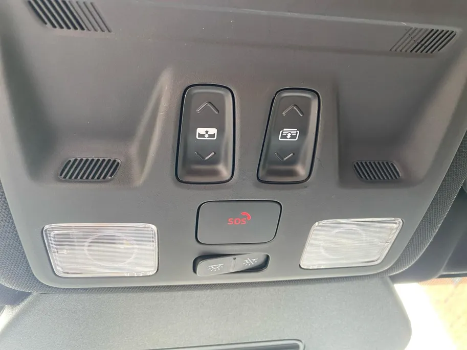 Ford Kuga 2.5 PHEV ST-Line 243PK | NL Auto | Panoramadak | El. Trekhaak | Driver Assistance Pack | Winter Pack |