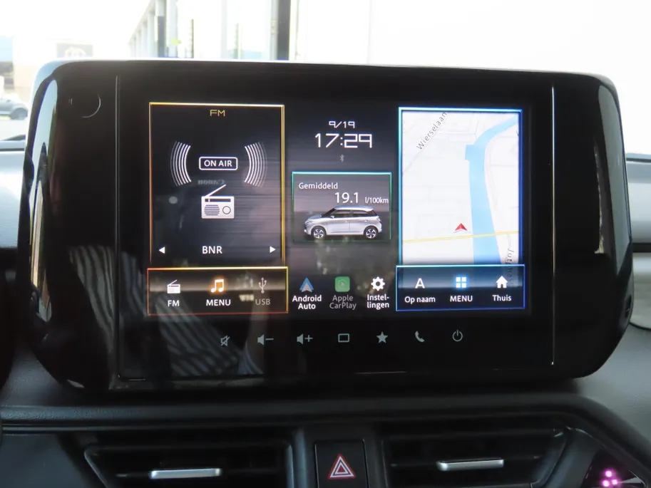 Suzuki Swift 1.2 Style | Meerdere kleuren leverbaar* | Navigatie | Adaptieve cruise control | Dodehoek detectie | Nieuw te bestellen