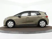Volkswagen ID.3 Neo Trend 50 kWh accu 170 PK Elektr. aandrijving · Comfort Pakket ·