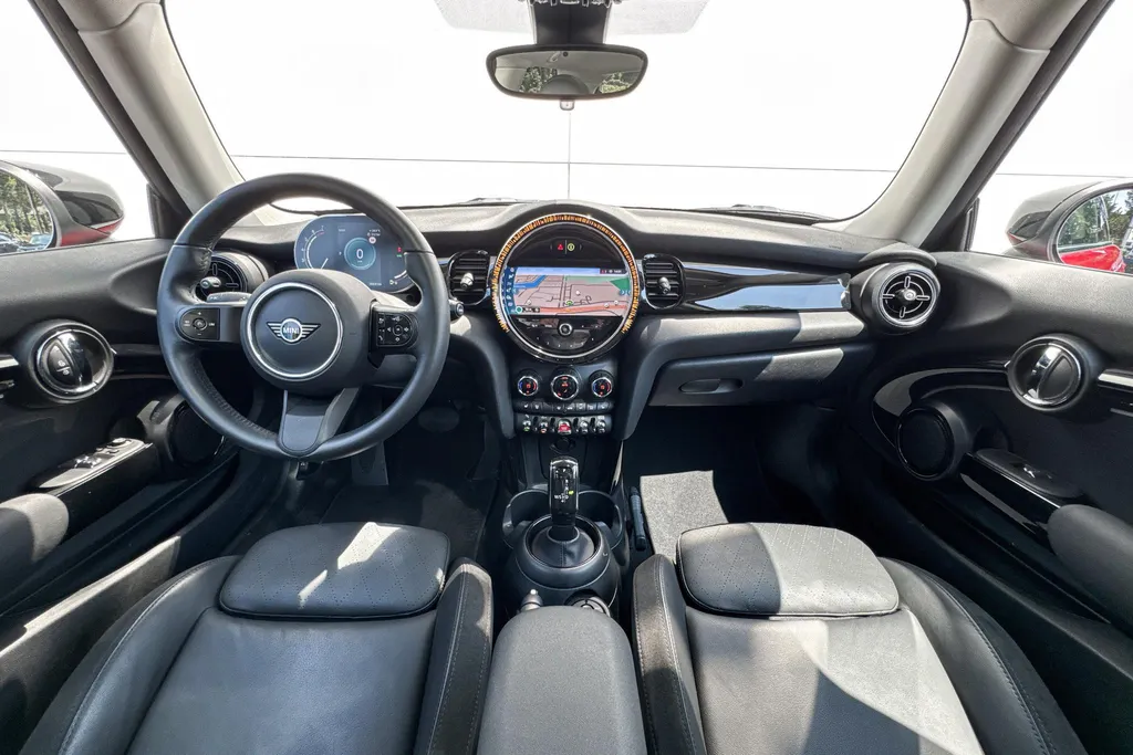 MINI Cooper 3-deurs Cooper Business Edition