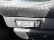 Renault Kangoo E-Tech Extra L1 44 kWh AUTOMAAT AIRCO CAMERA PARKEERSENSOREN CRUISE CONTROLE TREKHAAK CLIMATE CONTROL STOELVERWARMING APPLE CARPLAY ANDROID AUTO METEEN RIJDEN