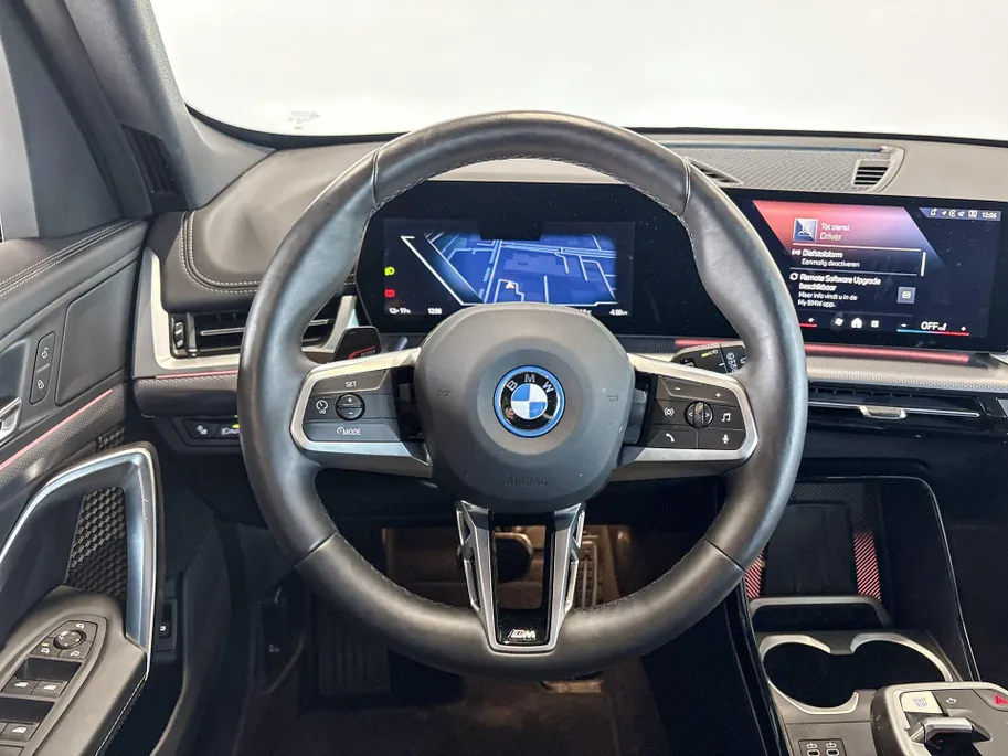 BMW iX1 eDrive20 Premium Pack M Sportpakket Pro