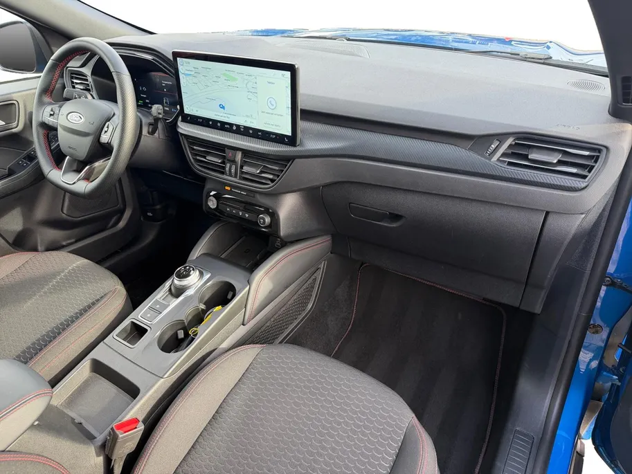 Ford Kuga 2.5 PHEV ST-Line | NL auto | Automaat | Pano dak | BLIS | Adapt. Cruise control | Winter pack | Elektr. Trekhaak | Parkeersensoren voor en achter | 360 graden camera | Fabrieksgarantie |