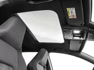 Volkswagen Golf 1.5 eHybrid 272pk DSG GTE · Panoramadak · 360 Camera · Head-Up Display · Matrix LED · Optiekpakket Zwart · Dodehoeksensor · Garantie t/m 10-11-2030 of 100.000km