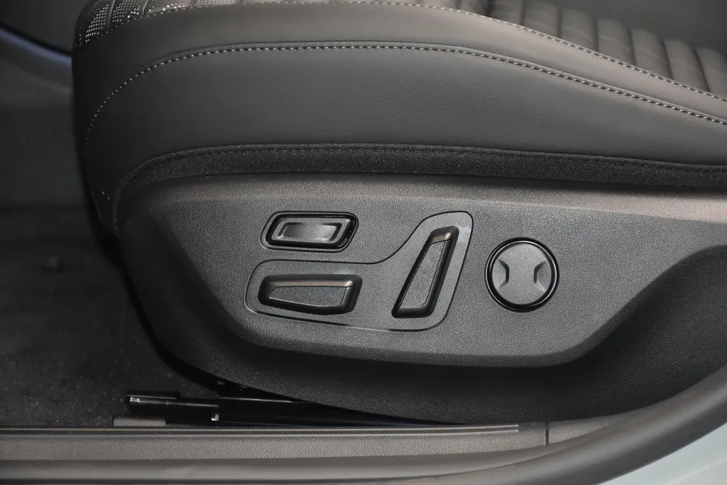 Kia EV4 FASTBACK 81,4 kWh 204PK GT-PlusLine NIEUW