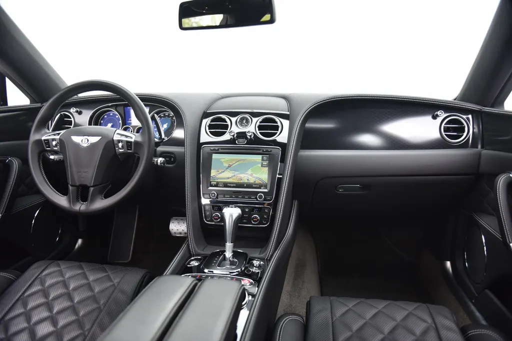 Bentley Flying Spur 6.0 W12 S