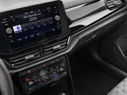 Volkswagen T-Roc 1.5TSI/150PK R-Line Black Style DSG · Panoramadak · Apple/Android Car Play· Camera + Parkeersensoren · Stoelverwarming · 19'' Velgen ·  Garantie t/m 07-07-2027