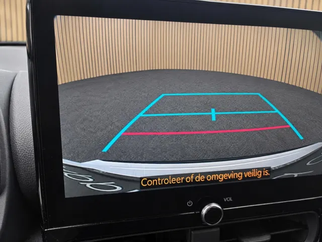 Toyota Yaris Cross 1.5 Hybr 130 Dynamic | Blindspot | Parkeersensoren | All Seasons