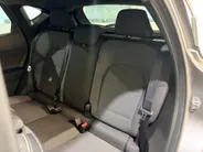 Renault Captur 160PK E-Tech Full Hybrid Techno Automaat | Camera | Parkeersensoren | Adaptive Cruise Control | Climate Control | Apple CarPlay/Android Auto | Full LED | Licht & Regen Sensor | Lichtmetalen Velgen |